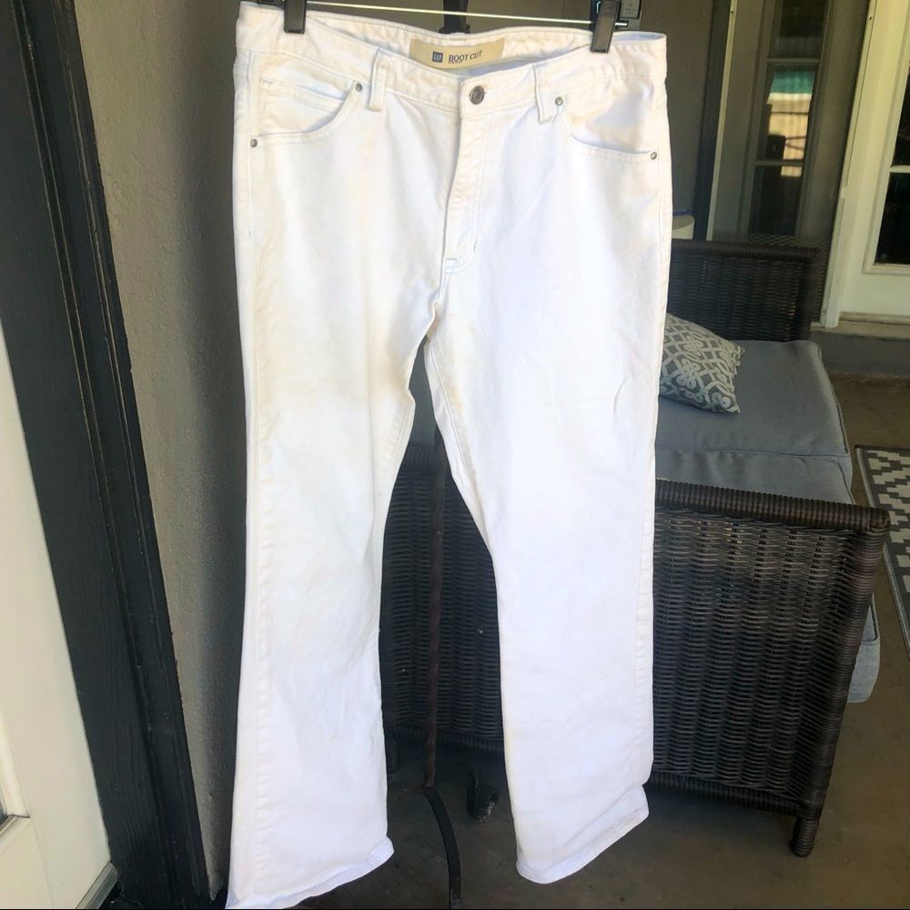 Gap vintage women’s boot cut stretch jeans. White. Size 12R